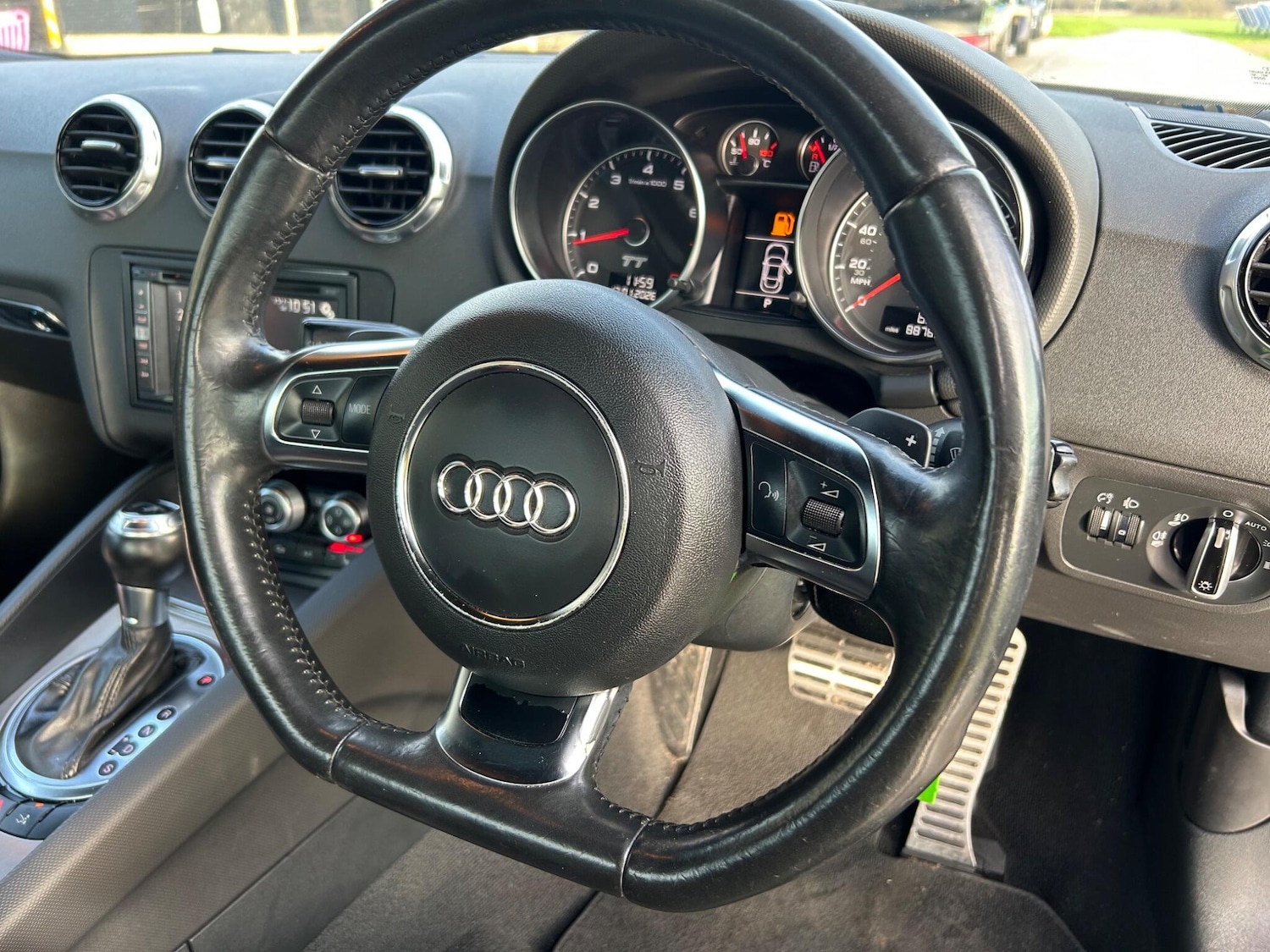 Used Audi TT 2013 for sale - 77238186: Photo 16