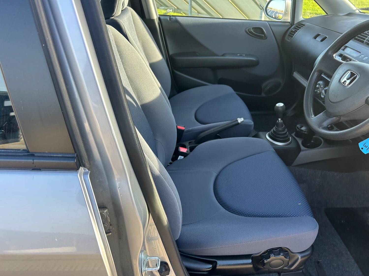 Used Honda Jazz 2002 for sale - 76935886: Photo 2