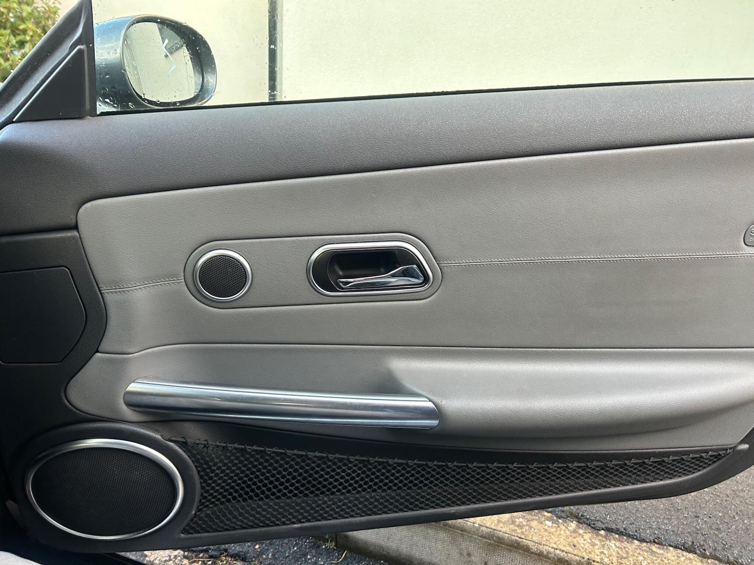 Used Chrysler Crossfire 2005 for sale - 77958393: Photo 18