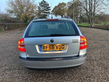 Used Skoda Octavia 2009 for sale - 76801598: Photo