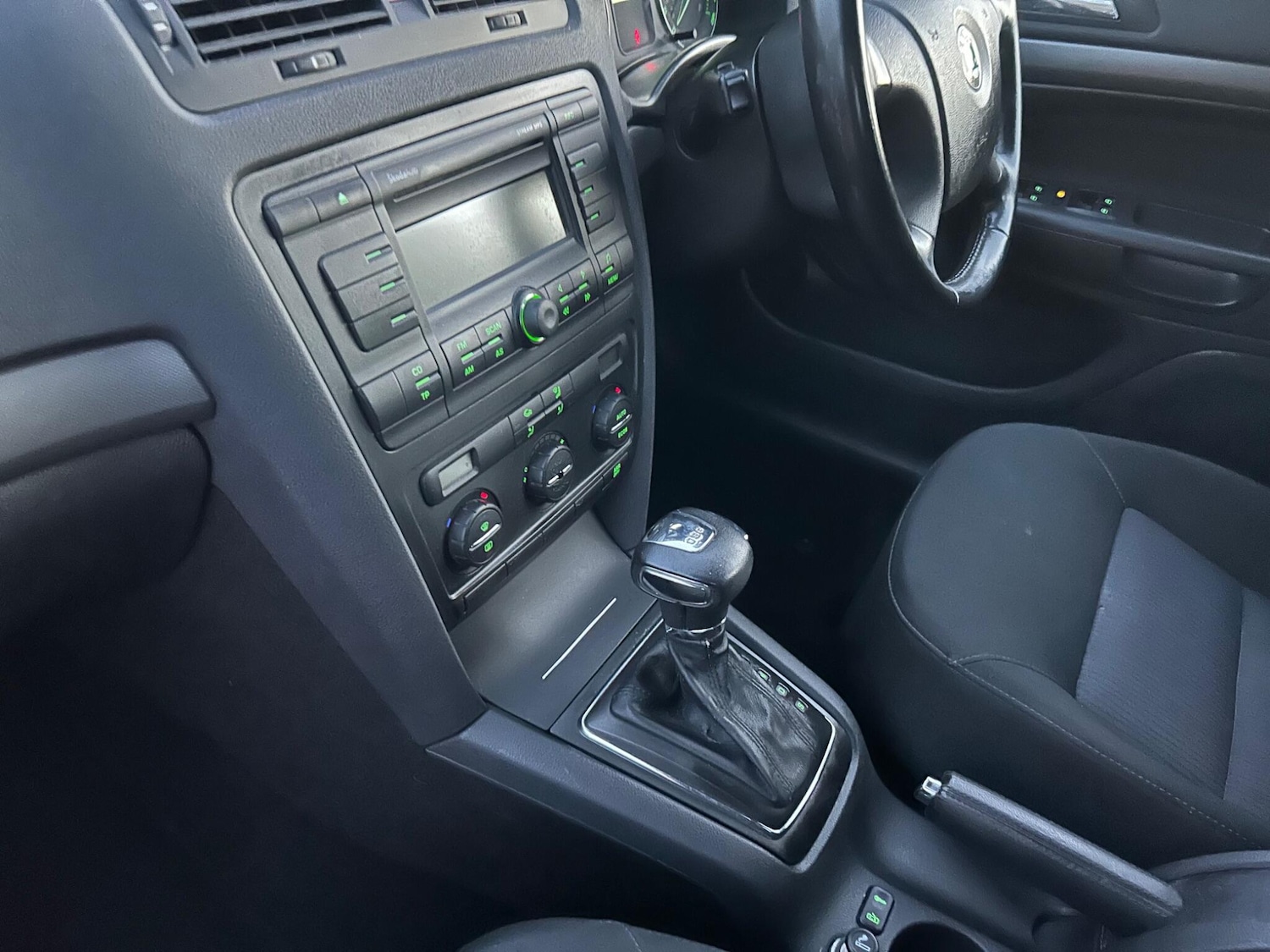 Used Skoda Octavia 2009 for sale - 76801598: Photo 4