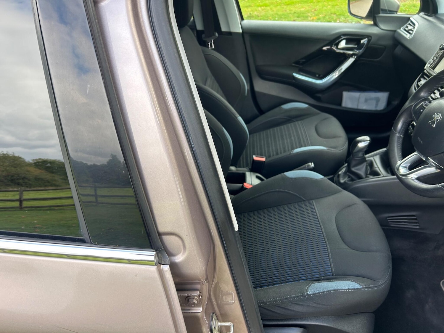 Used Peugeot 208 2013 for sale - 76083745: Photo 7