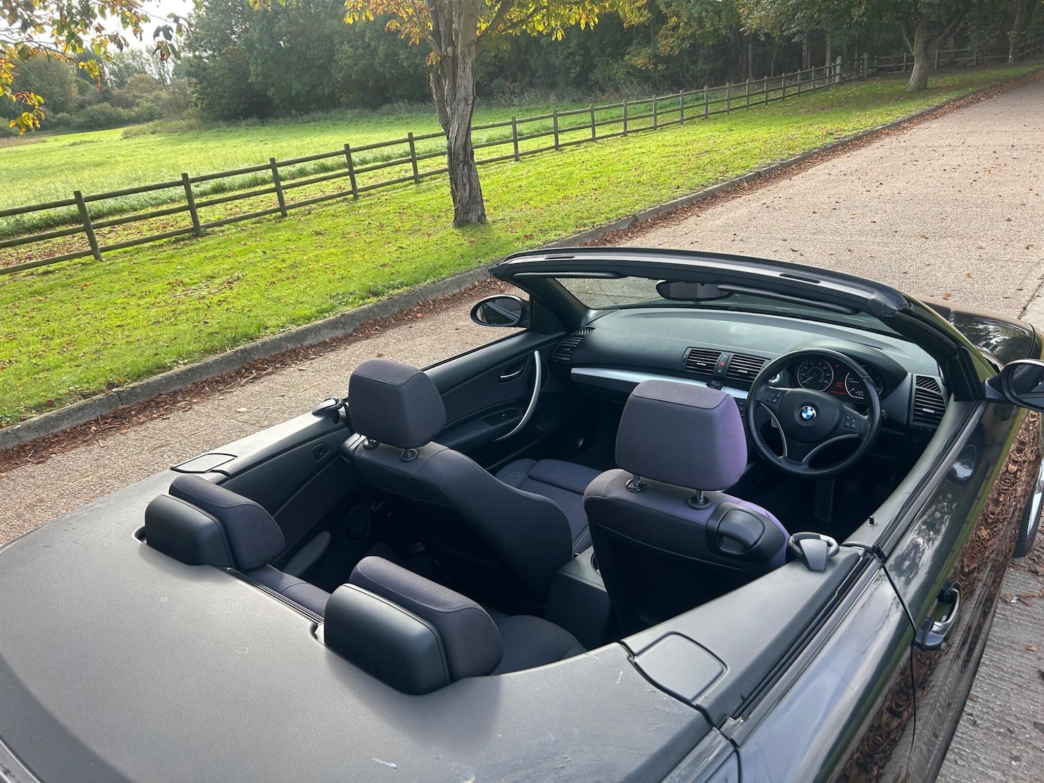 Used BMW 1 Series 2009 for sale - 76200472: Photo 2