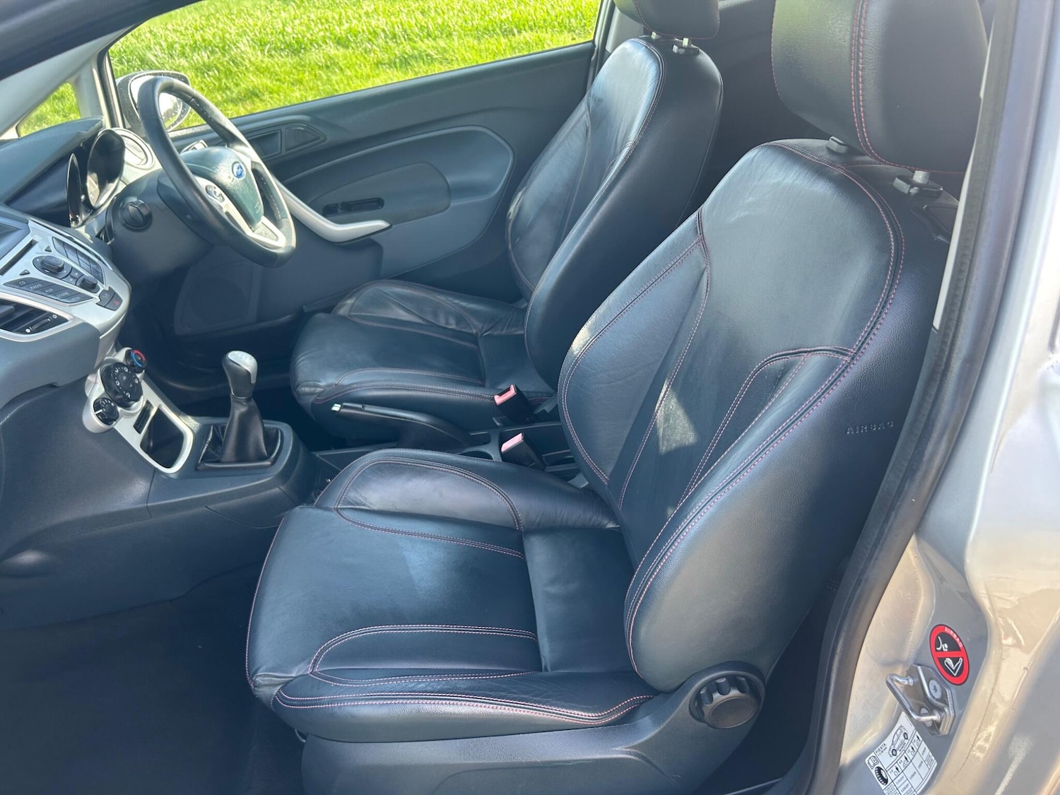 Used Ford Fiesta for sale - 77658635: Photo 2