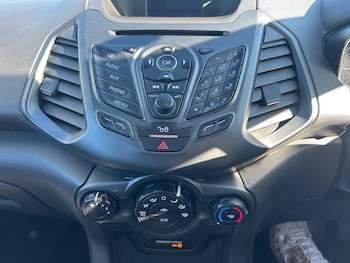 Used Ford Ecosport 2015 for sale - 78362822: Photo