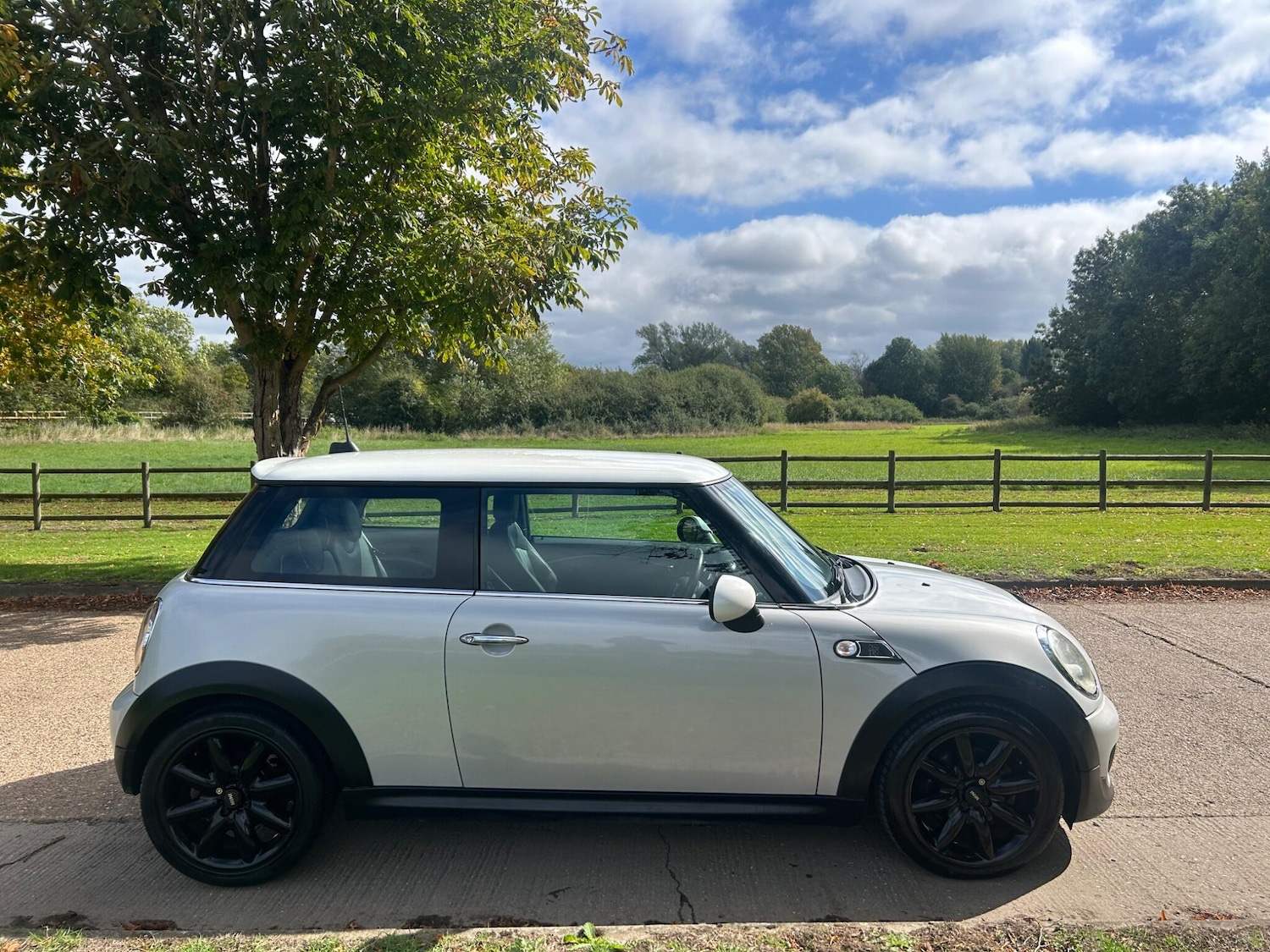 Used MINI Hatch 2012 for sale - 76002432: Photo 5