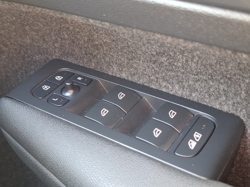 Used Volvo XC40 2023 for sale - 75900575: Photo 19