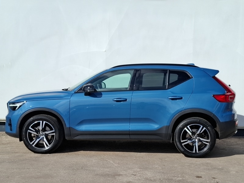 Used Volvo XC40 2023 for sale - 75900575: Photo 4