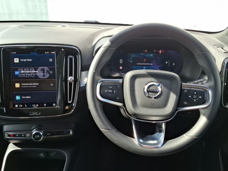 Used Volvo XC40 2023 for sale - 75900575: Photo 7