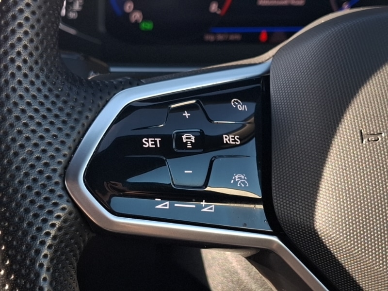 Used Volkswagen Tiguan 2023 for sale - 77947806: Photo 16