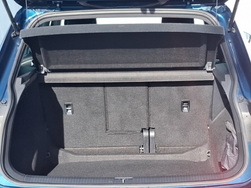 Used Volkswagen Tiguan 2023 for sale - 77947806: Photo 8