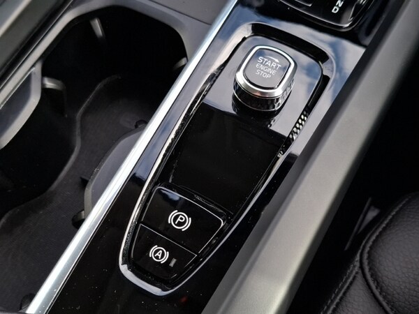 Used Volvo XC60 2022 for sale - 76269260: Photo 15