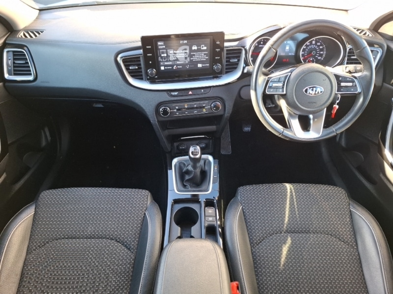 Used Kia XCeed 2020 for sale - 76383894: Photo 2