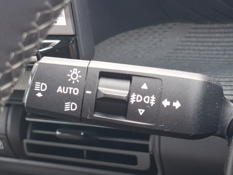 2025 Citroen C3 83kW Max 44kWh 5dr Auto Hatchback Electric Automatic - Picture 17 of 19