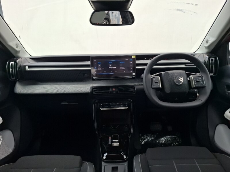 2025 Citroen C3 83kW Max 44kWh 5dr Auto Hatchback Electric Automatic - Picture 2 of 19