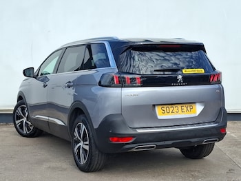 Used Peugeot 5008 2023 for sale - 79517631: Photo