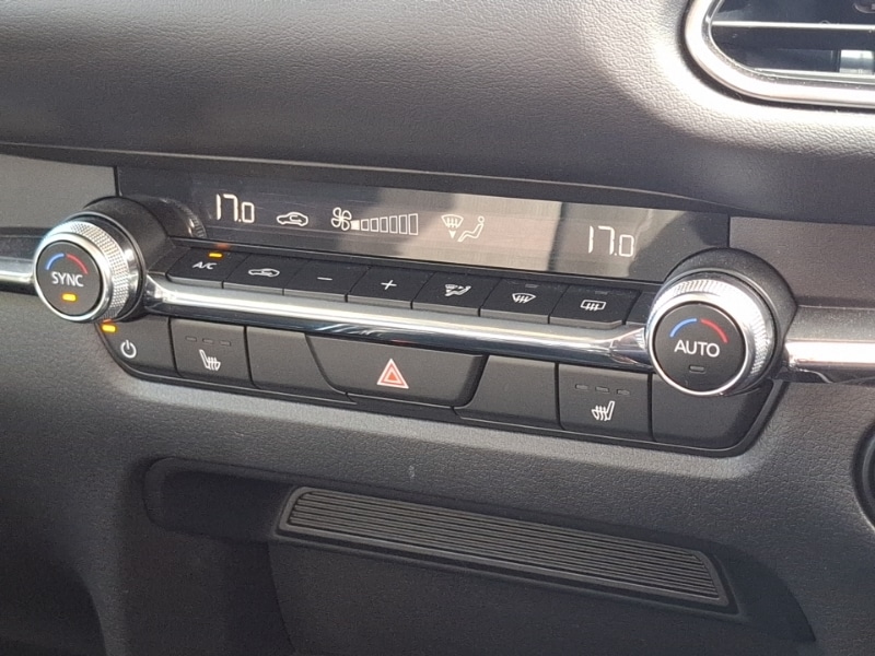 Used Mazda CX-30 2023 for sale - 78113135: Photo 13