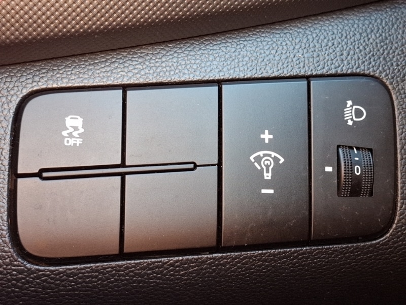 Used Hyundai i10 2018 for sale - 77947800: Photo 18