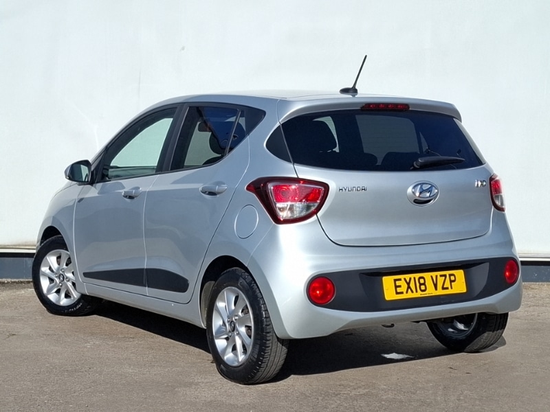 Used Hyundai i10 2018 for sale - 77947800: Photo 3