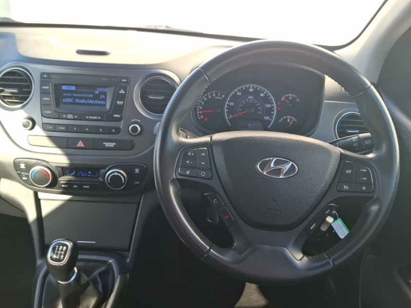 Used Hyundai i10 2018 for sale - 77947800: Photo 7