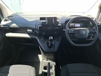 Used Citroen Berlingo 2025 for sale - 76221460: Photo 2