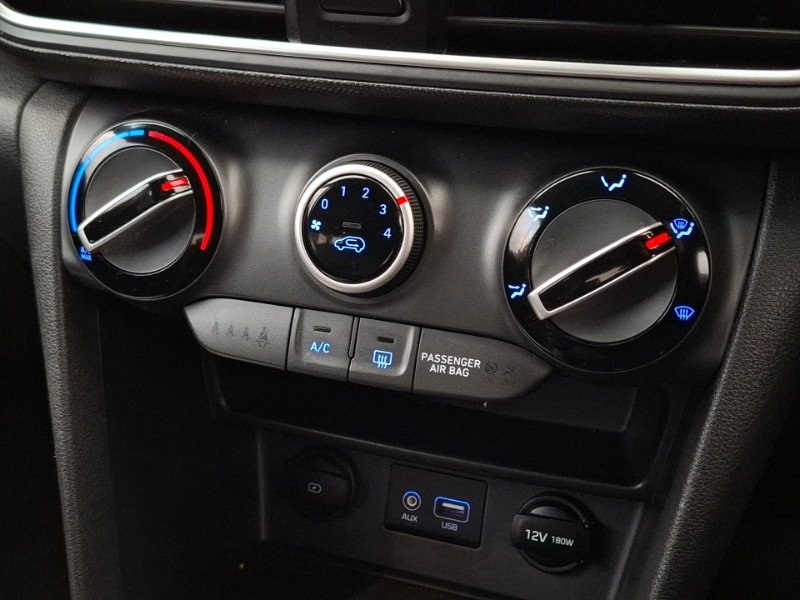 Used Hyundai KONA 2018 for sale - 77644745: Photo 13