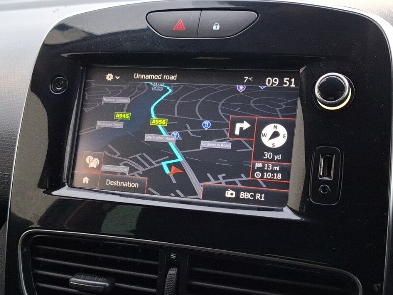 Used Renault Clio 2018 for sale - 76815834: Photo 11