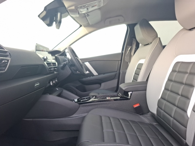 Used Citroen C4 2025 for sale - 76602399: Photo 5