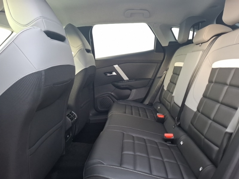 Used Citroen C4 2025 for sale - 76602399: Photo 6