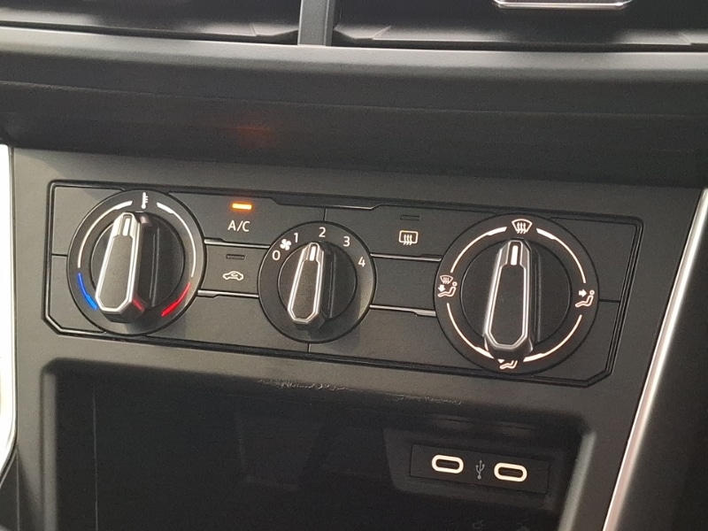 Used Volkswagen Polo 2024 for sale - 77284563: Photo 14