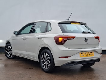 Used Volkswagen Polo 2024 for sale - 77284563: Photo