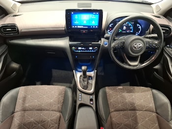 Used Toyota Yaris Cross 2022 for sale - 76166243: Photo