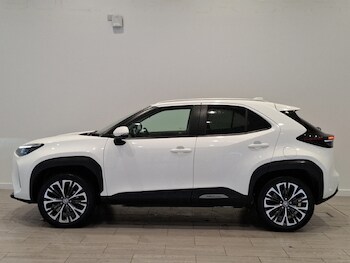 Used Toyota Yaris Cross 2022 for sale - 76166243: Photo