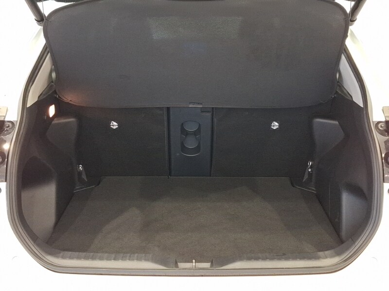 Used Toyota Yaris Cross 2022 for sale - 76166243: Photo 8