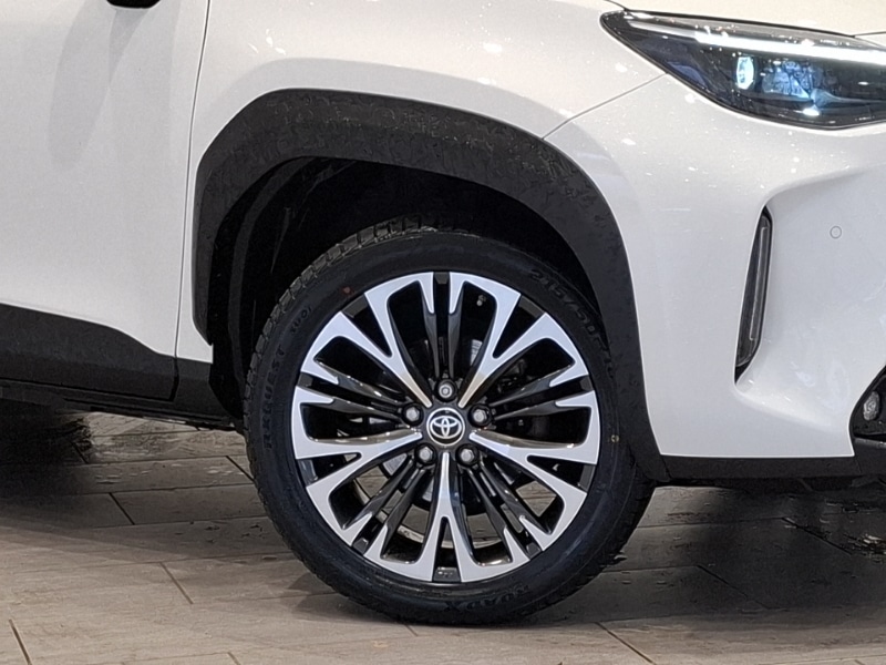 Used Toyota Yaris Cross 2022 for sale - 76166243: Photo 9