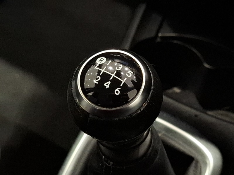 Used Toyota Yaris 2018 for sale - 77433540: Photo 15