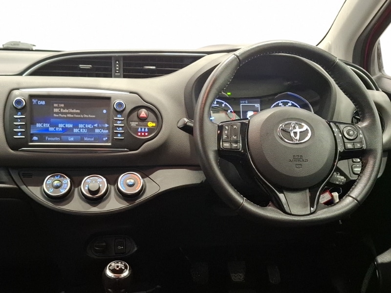 Used Toyota Yaris 2018 for sale - 77433540: Photo 7