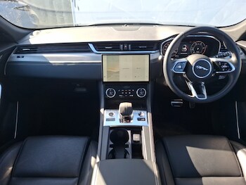 Used Jaguar F-Pace 2024 for sale - 78669849: Photo