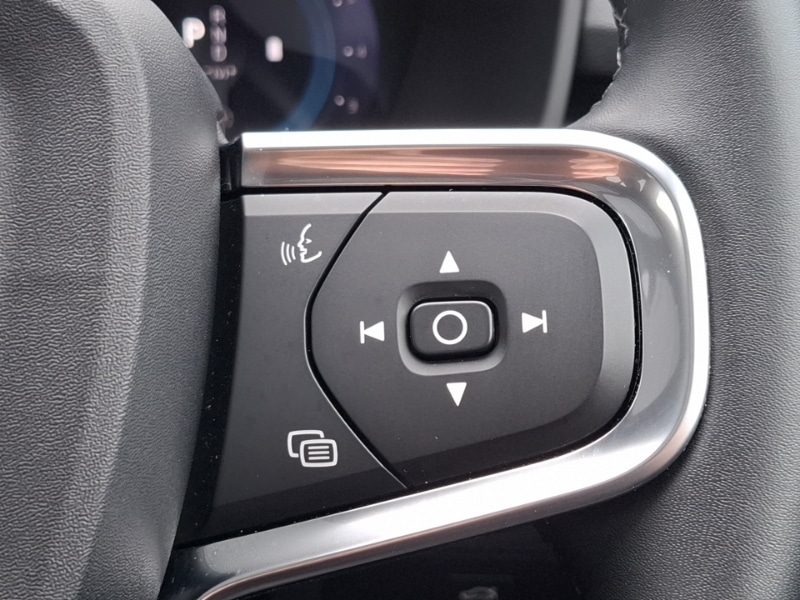 Used Volvo XC40 2024 for sale - 76354705: Photo 16