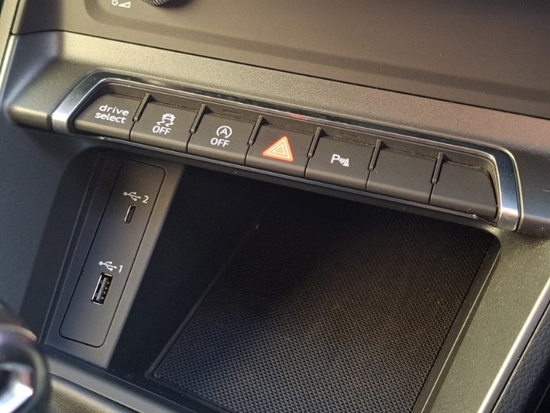 Used Audi Q3 2019 for sale - 76695802: Photo 14