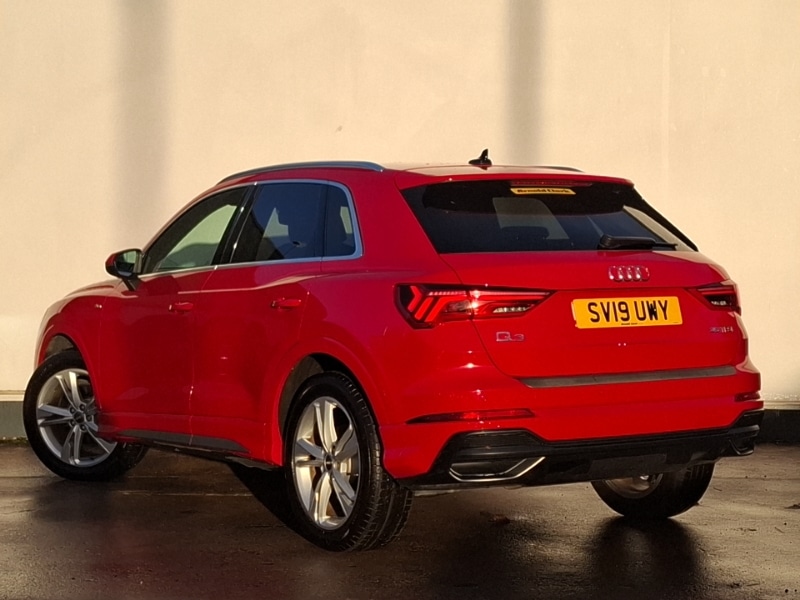 Used Audi Q3 2019 for sale - 76695802: Photo 3