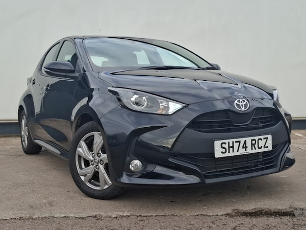Used Toyota Yaris 2024 for sale - 76183292: Photo 1