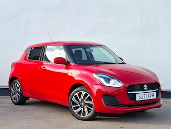 Used Suzuki Swift 2021 for sale - 76100347: Photo
