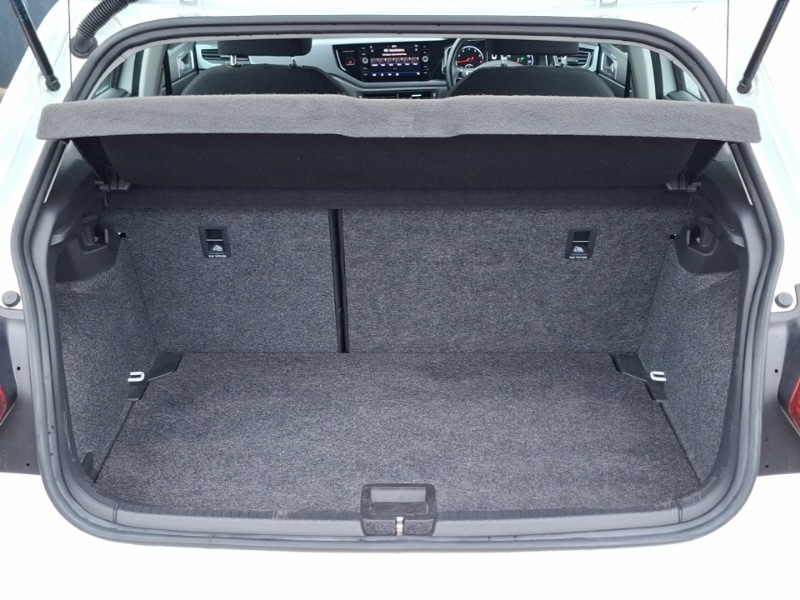 Used Volkswagen Polo 2018 for sale - 77832604: Photo 8