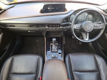 Used Mazda CX-30 2022 for sale - 76311492: Photo 2