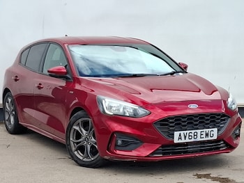 Used Ford Focus 2018 for sale - 78872724: Photo