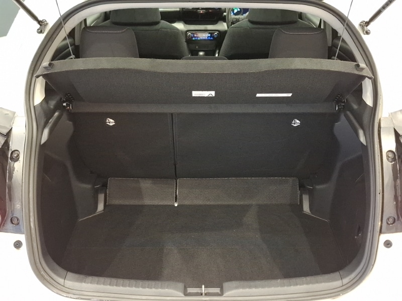 Used Toyota Yaris 2023 for sale - 77832598: Photo 8