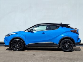Used Toyota C-HR 2019 for sale - 75622369: Photo