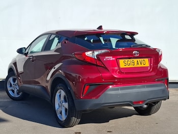 Used Toyota C-HR 2019 for sale - 78490432: Photo