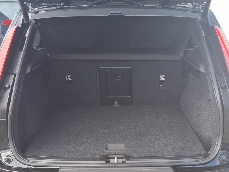 Used Volvo XC40 2022 for sale - 78118212: Photo 8